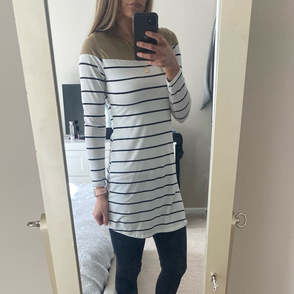 Striped Tunic - Picture 2 of 4